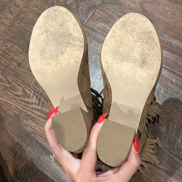 Carlos by Carlos Santana fringe open toe booties - Picture 4 of 6